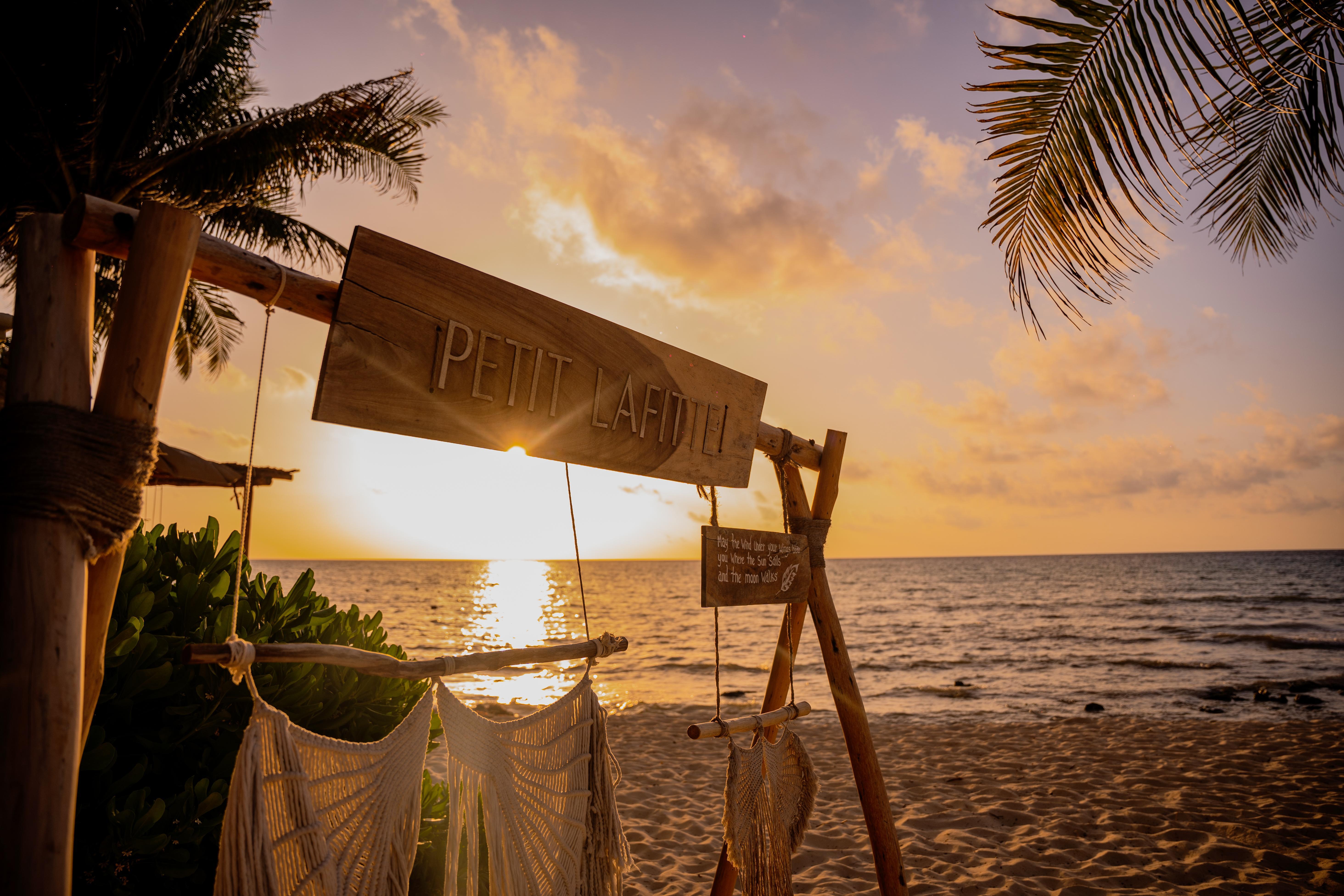 Petit Lafitte Beach Front Hotel & Bungalows Playa del Carmen Exterior foto