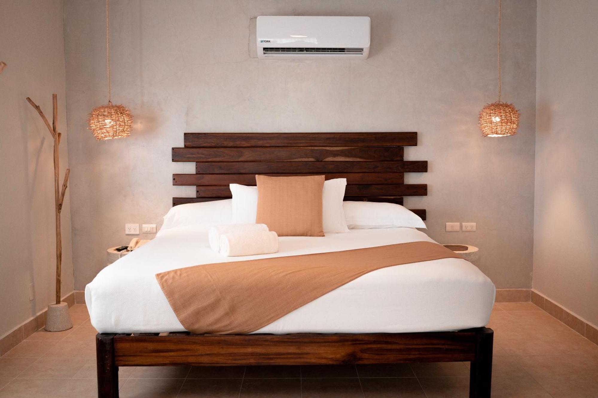 Petit Lafitte Beach Front Hotel & Bungalows Playa del Carmen Exterior foto